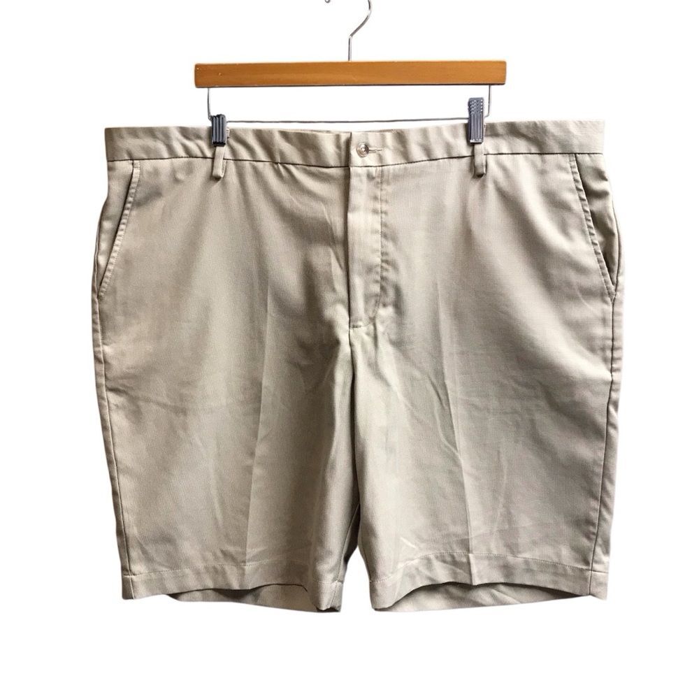 Greg Norman Mens Size 44 Golf Shorts Khaki Beige Flat Front Side Pockets